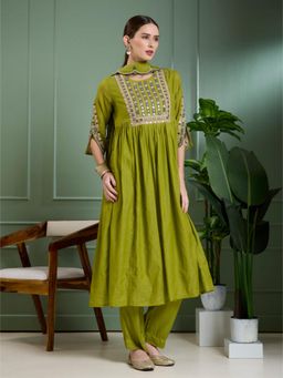 FASHOR - Festive Mirror Embroidered A-Line Pleated Kurta with Pant and Scalloped Dupatta - Green