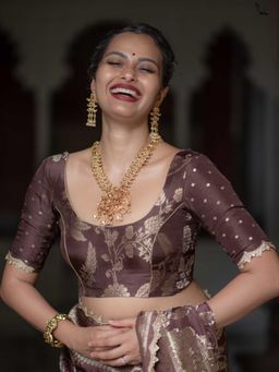 Suta - Brown Three Forth Sleeves Viscose Padded Stitched Blouse