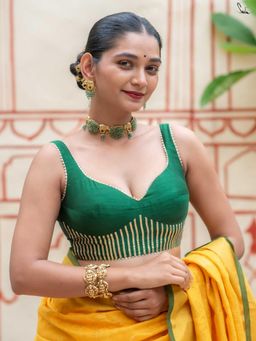 Suta - Green Sleeveless Viscose Padded Stitched Blouse