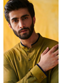Philocaly - Olive Regular Fit Solid Olive Kurta
