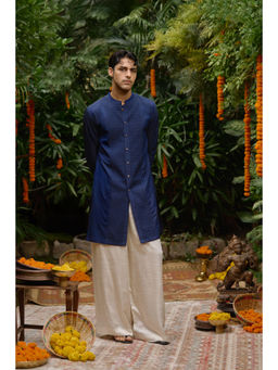 Philocaly - Raunaq Slim Fit Embroidered Kurta With Pant