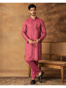 ISHA GUPTA TAYAL - Onion Pink Booti Print Kurta and Pant Set