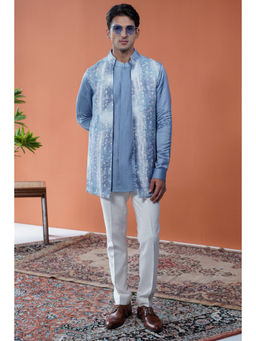 Philocaly - Nilo Set Slim Fit Printed Kurta And Bandi With Pant