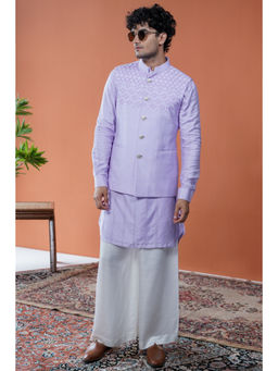Philocaly - Veluna Set Slim Fit Embroidered Bandi And Kurta With Pant