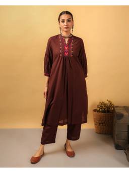Rangsutra - Brown Kaanch A-Line Pacca Hand Embroidery Cotton Kurta