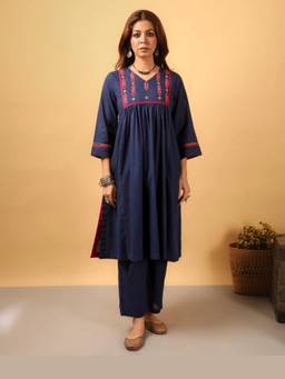 Rangsutra - Blue Kaanch Front-Yoke Pacca Hand Embroidery Cotton Kurta
