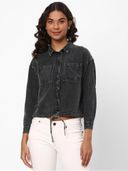 Black color option, Currently selected