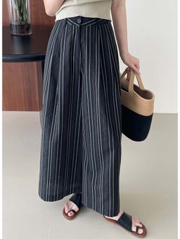 MISS MOSA BY AKANKSHA - Black Elon Statement Striped Palazzo Pant