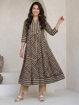 Libas - Grey Geometric Printed Kurta with Shrug