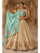 Gold color option, Sold out, Currently selected