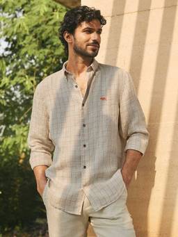 Andamen - Men European Linen Checked Regular Fit Shirt