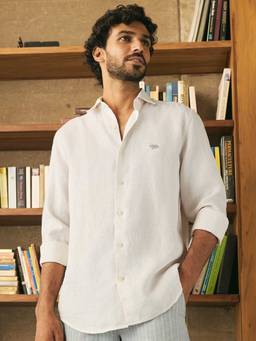 Andamen - Men European Linen Solid Slim Fit Shirt
