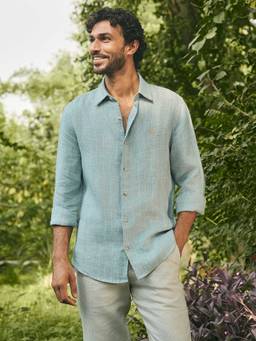 Andamen - Men European Linen Striped Regular Fit Shirt