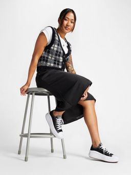 Converse - Women Chuck Taylor All Star Move Canvas Platform Low Top Sneakers