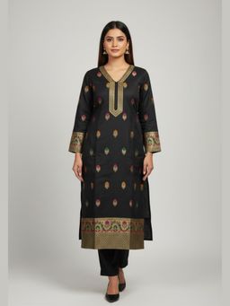 Meeta's - Silk Blend Black Zari Kurta With Pant