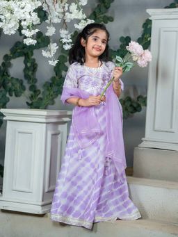 KAIRAN STUDIO - Lavender Printed Lehenga and Choli with Dupatta (Set of 3)
