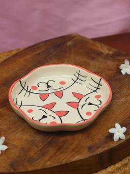 WEAVING HOMES - Cats Handmade Dessert Plate for Serving