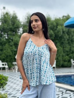 DEASHA INDIA - Blue Cotton Sleeveless Geometric Printed Short Kurti