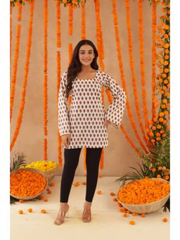 DEASHA INDIA - Off White Cotton Bell Sleeves Floral Printed Short Kurti