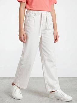 R&B - Girls White Regular Fit Solid Mid-Rise Cotton Jeans