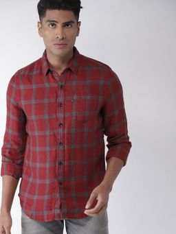 Levi's - Men Maroon Blue Slim Fit Casual Shirt