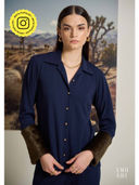 Navy Blue color option, Currently selected