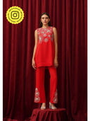 Red color option, Currently selected