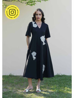 AMOSHI - Paige Midi Dress -Black