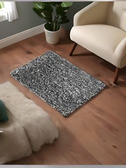 At Home by Nilkamal - Lurex Shaggy Rug (Black & White)