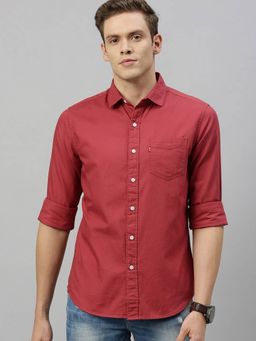 Levi's - Men Red Slim Fit Casual Shirt