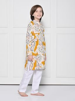 THE PONY & PEONY CO. - THE PONY AND PEONY CO. Yellow Paisley - A Yellow Kurta With Pyjama For Boys