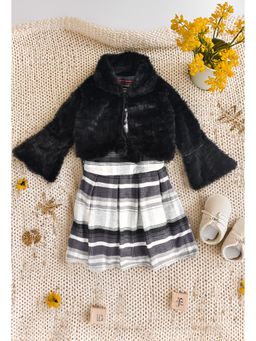 Bella Moda - Flannel and Fleece Full Sleeves Checked Dress with Jacket -Black (Set of 2)