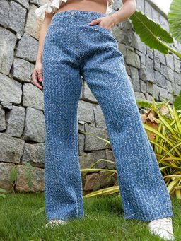 PINACOLADA - Women Indigo Blue Embellish-Scratch Straight-Fit Denim Jeans