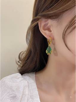 Gahan - Women’s Gold-Plated Green Teardrop Crystal Drop Earrings with Floral Design