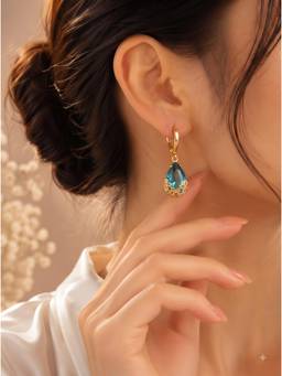 Gahan - Women’s Gold-Plated Sky blue Teardrop Crystal Drop Earrings with Floral Design