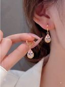 Pink color option, Sold out, Currently selected