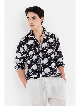 Snitch - Men Black Viscose Floral Shirt