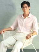 Pink color option, Currently selected