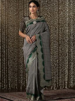 WeaverStory - Handloom Green Brocade Banarasi Saree With Unstitched Blouse