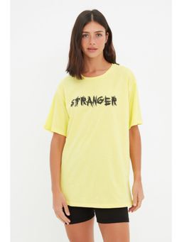 Trendyol - Women's Comfortable Yellow T-shirts