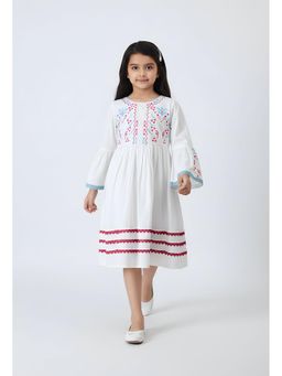 Bella Moda - White Embroidered Knee Length Dress