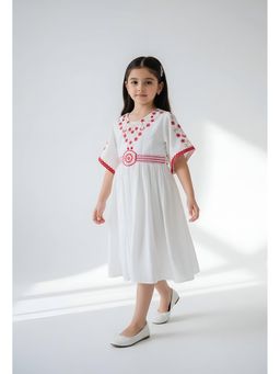 Bella Moda - White Embroidered Knee Length Dress