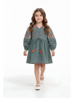 Bella Moda - Green Embroidered Knee Length Dress