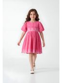 Pink color option, Currently selected