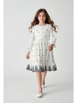 Bella Moda - White Embroidered Knee Length Dress