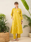 Yellow color option, Currently selected