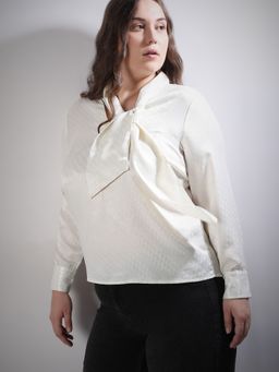 VERO MODA - Curve Ecru Satin Pussy Bow Top