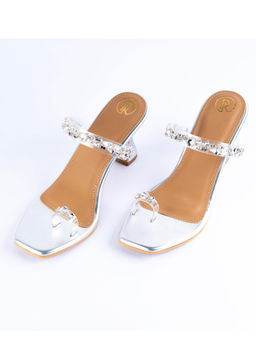 PREET KAUR - Silver Embellished Thumb Heels