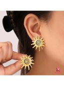 Gold color option, Sold out, Currently selected