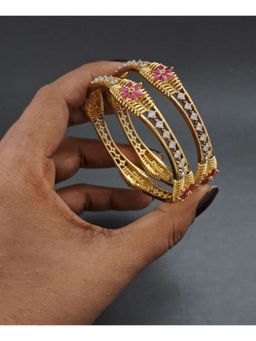 ZEVARLY - Sparkling Cz Stones Floral Design Ad Bangles